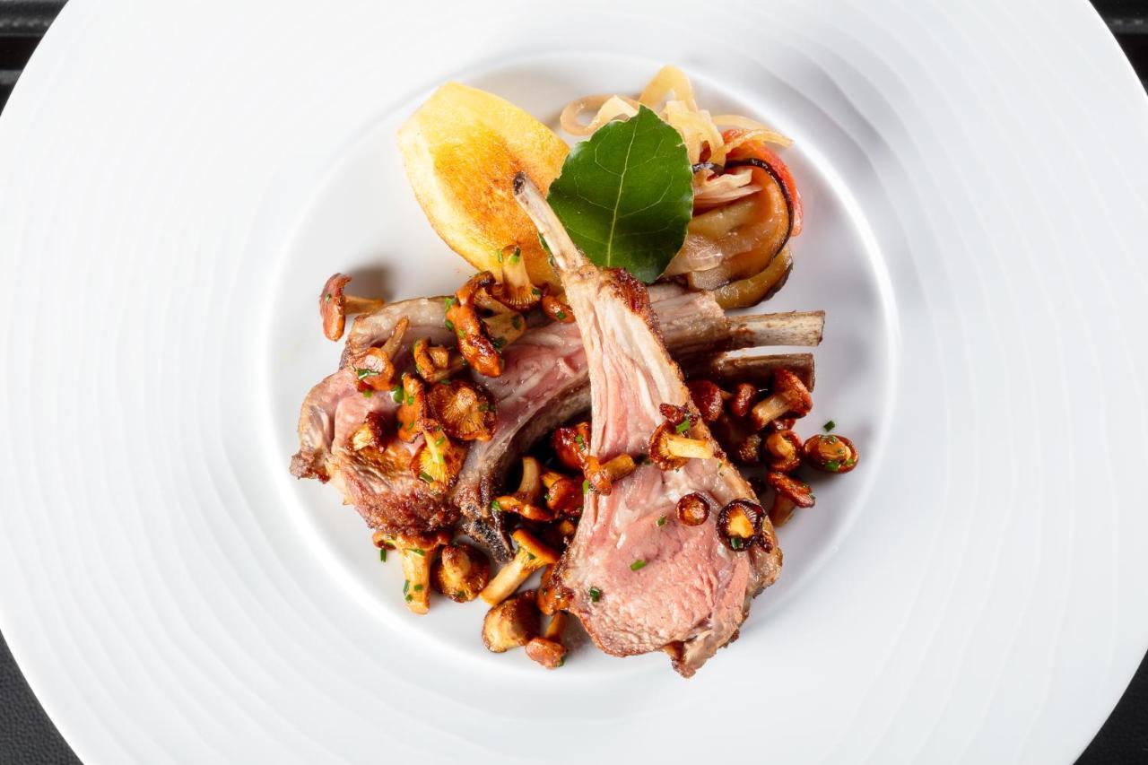 Le Pre Du Moulin - Maison Alonso - Hotel & Restaurant Sérignan-du-Comtat المظهر الخارجي الصورة